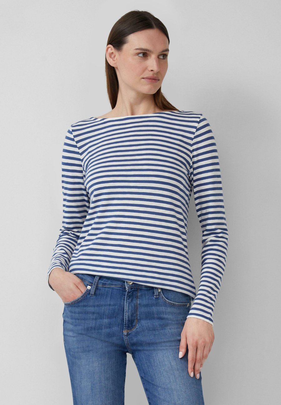 Топ s.Oliver LÄSSIGES MIT U-BOOT-AUSSCHNITT, Royalblau/Blue
Топ s.Oliver LÄSSIGES MIT U-BOOT-AUSSCHNITT, Royalblau/Blue