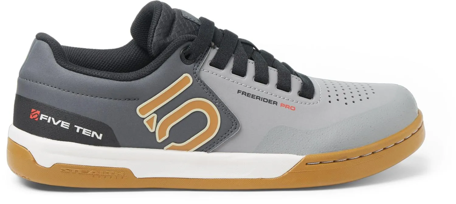 Обувь для горного велосипеда Freerider Pro - мужская Five Ten, Grey Three/Bronze Strata
Обувь для горного велосипеда Freerider Pro - мужская Five Ten, Grey Three/Bronze Strata