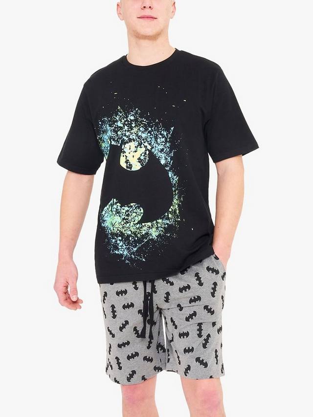Бэтмен пижамный комплект шорты Brand Threads, Black/Grey
Бэтмен пижамный комплект шорты Brand Threads, Black/Grey