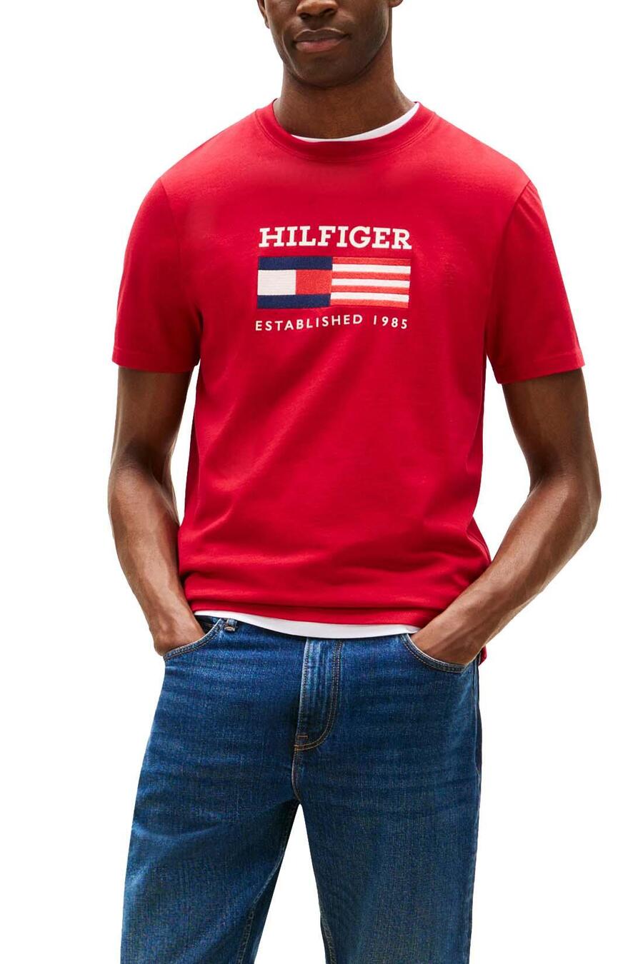 TOMMY HILFIGER Футболка мужская Americana Monotype Flag Box
TOMMY HILFIGER Футболка мужская Americana Monotype Flag Box