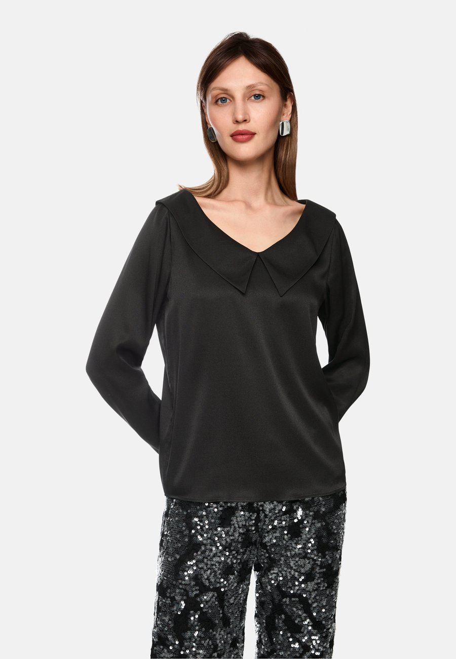 Блуза Marc Cain Blouse, Black
Блуза Marc Cain Blouse, Black