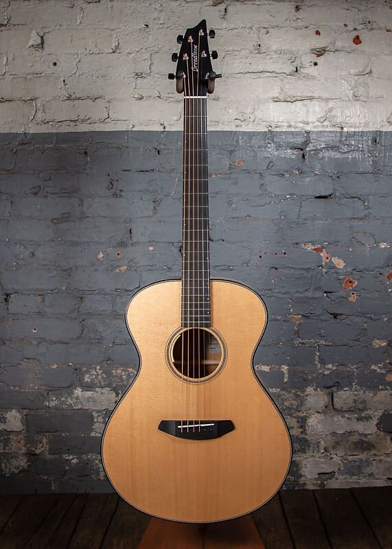 Акустическая гитара Breedlove Oregon Concert E Custom with Anthem Pickup 
Акустическая гитара Breedlove Oregon Concert E Custom with Anthem Pickup