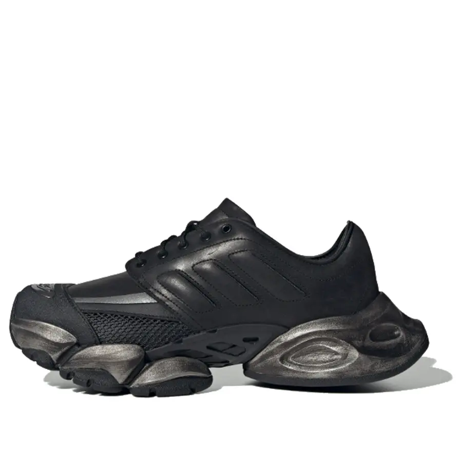 Кроссовки adidas XLG Runner Derby 'Black Metallic Pewter', черный 
Кроссовки adidas XLG Runner Derby 'Black Metallic Pewter', черный