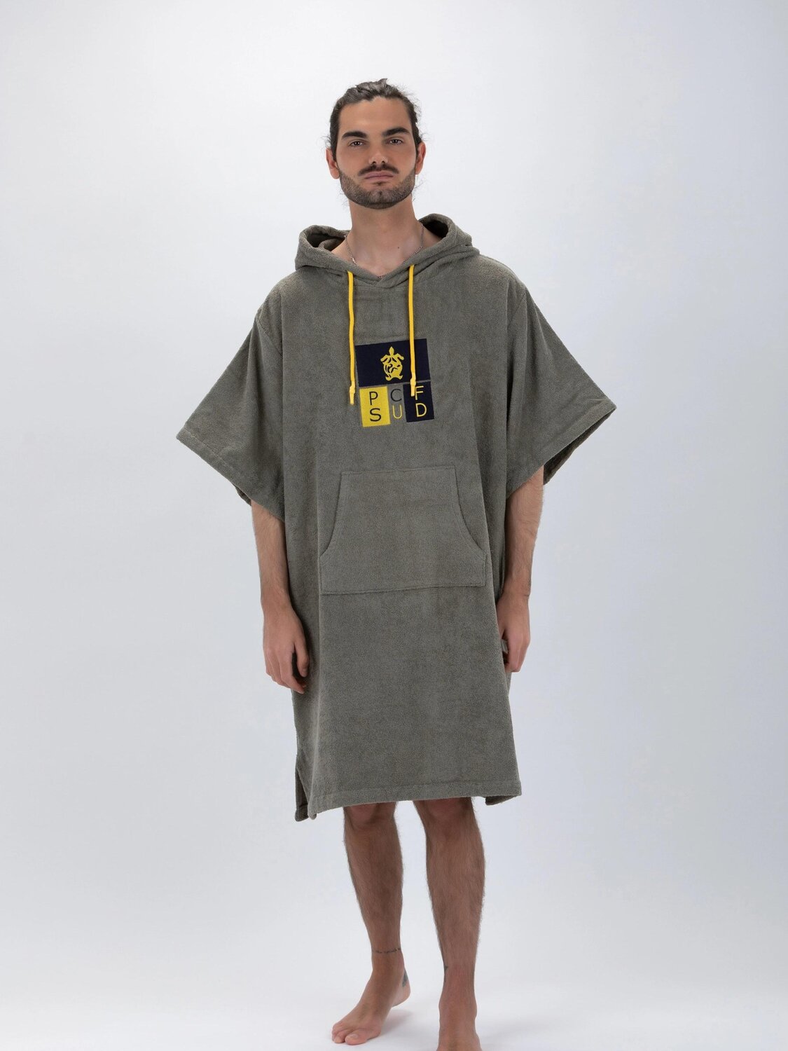 Pacifique Sud Спортивный халат 'Surf' в цвете Olive
Pacifique Sud Спортивный халат 'Surf' в цвете Olive