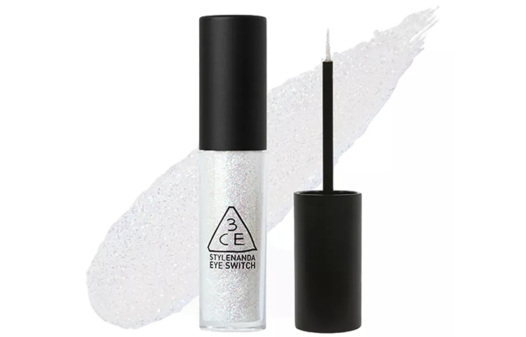 Тени для век 3CE, #THROBBING
Тени для век 3CE, #THROBBING