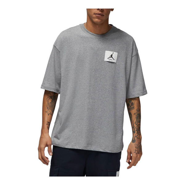 Футболка Air Jordan Flight Essentials Oversized T-Shirt 'Grey', серый
Футболка Air Jordan Flight Essentials Oversized T-Shirt 'Grey', серый