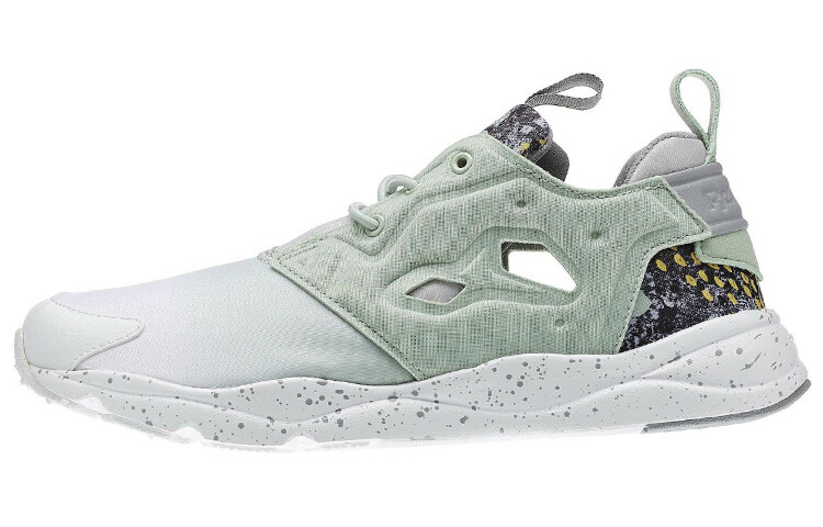 Reebok Furylite series Кроссовки Женщины
Reebok Furylite series Кроссовки Женщины