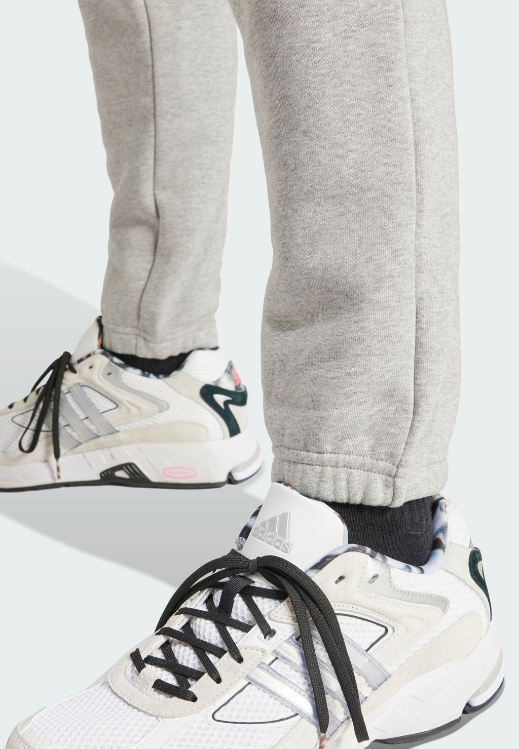 Спортивные брюки Trefoil Essentials adidas Originals, серые
Спортивные брюки Trefoil Essentials adidas Originals, серые