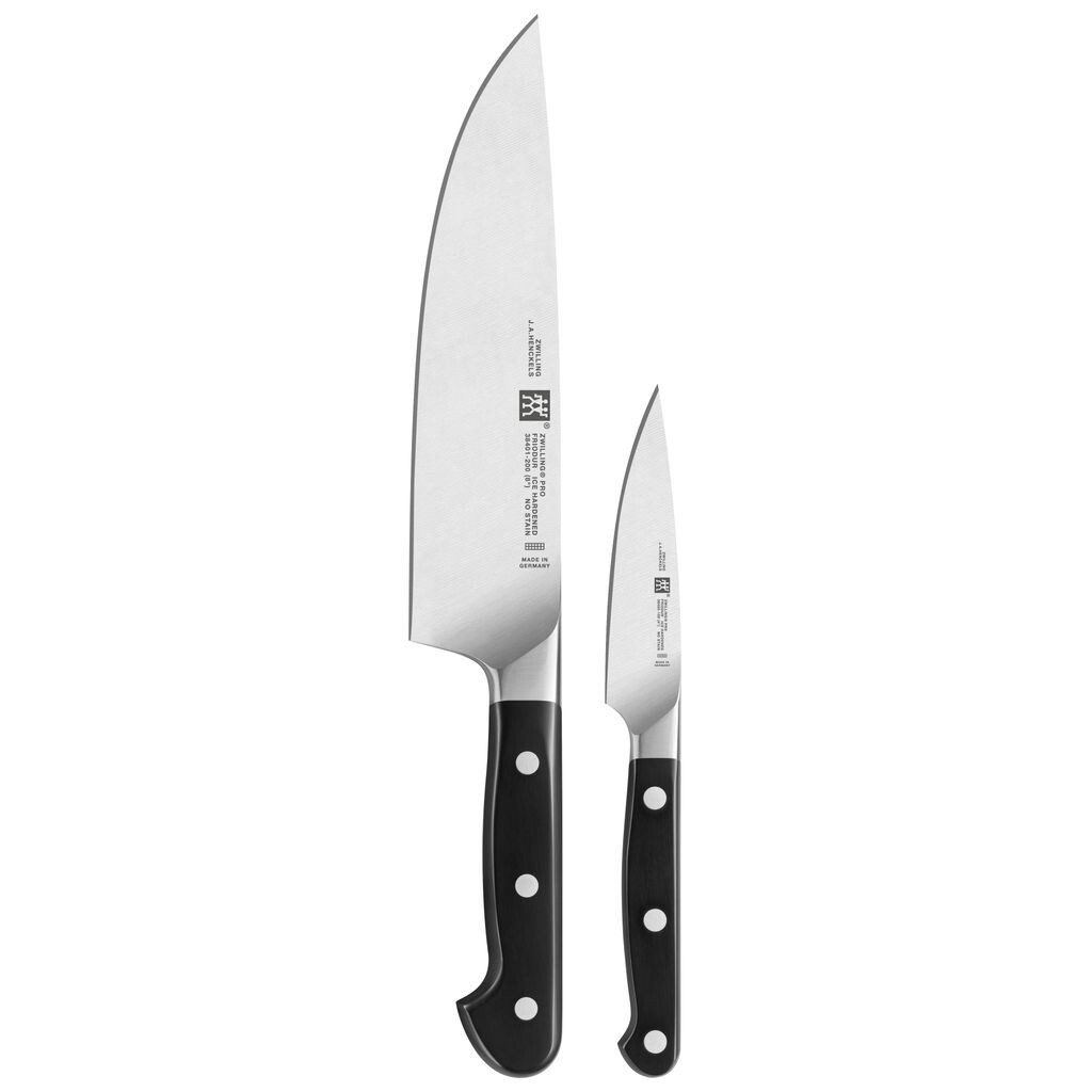 Набор ножей Zwilling Pro, поварской нож, состоящий из 2 частей 200 мм, нож для очистки овощей и украшения 100 мм, серебро
Набор ножей Zwilling Pro, поварской нож, состоящий из 2 частей 200 мм, нож для очистки овощей и украшения 100 мм, серебро