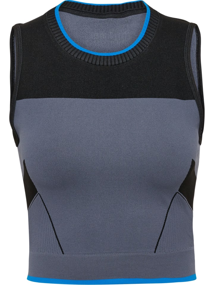 Топ Hummel, цвет stormy weather
Топ Hummel, цвет stormy weather