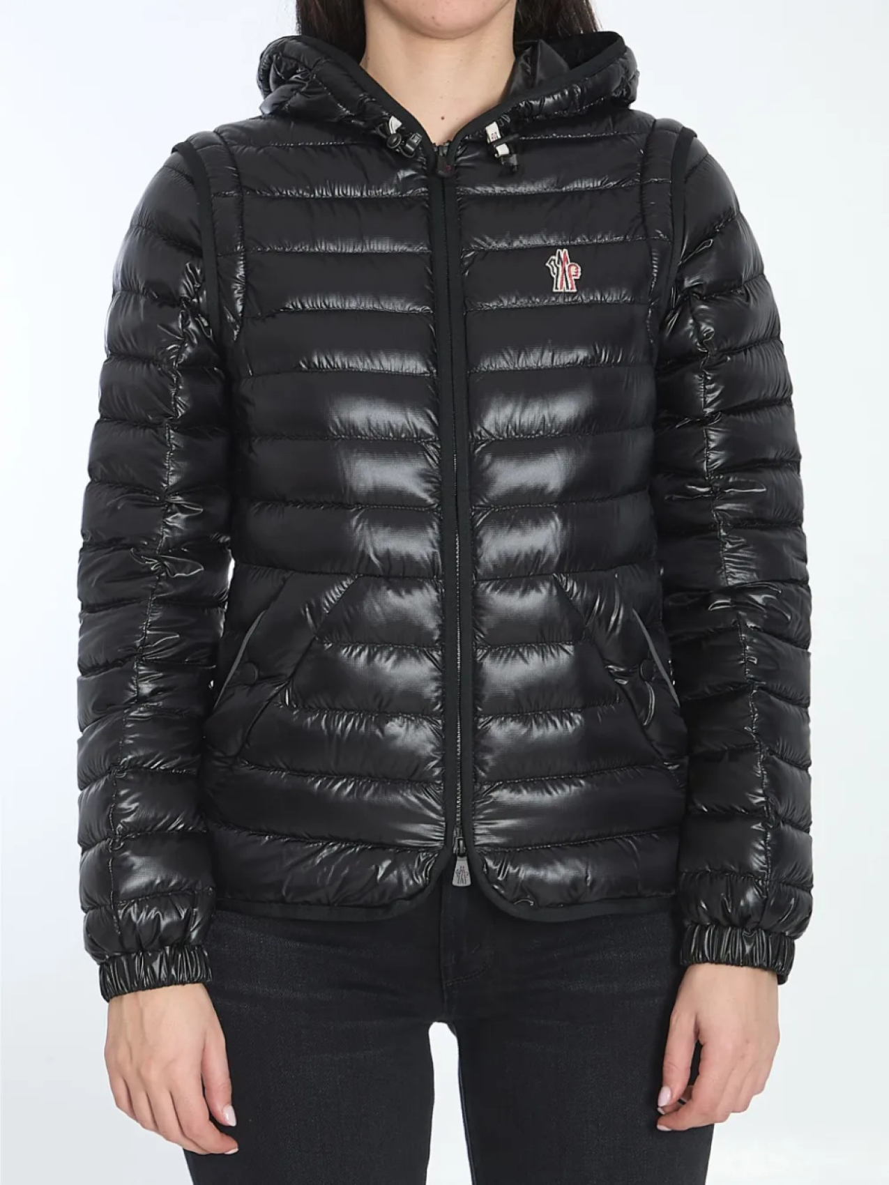 Пуховик Moncler Grenoble Karura, черный
Пуховик Moncler Grenoble Karura, черный