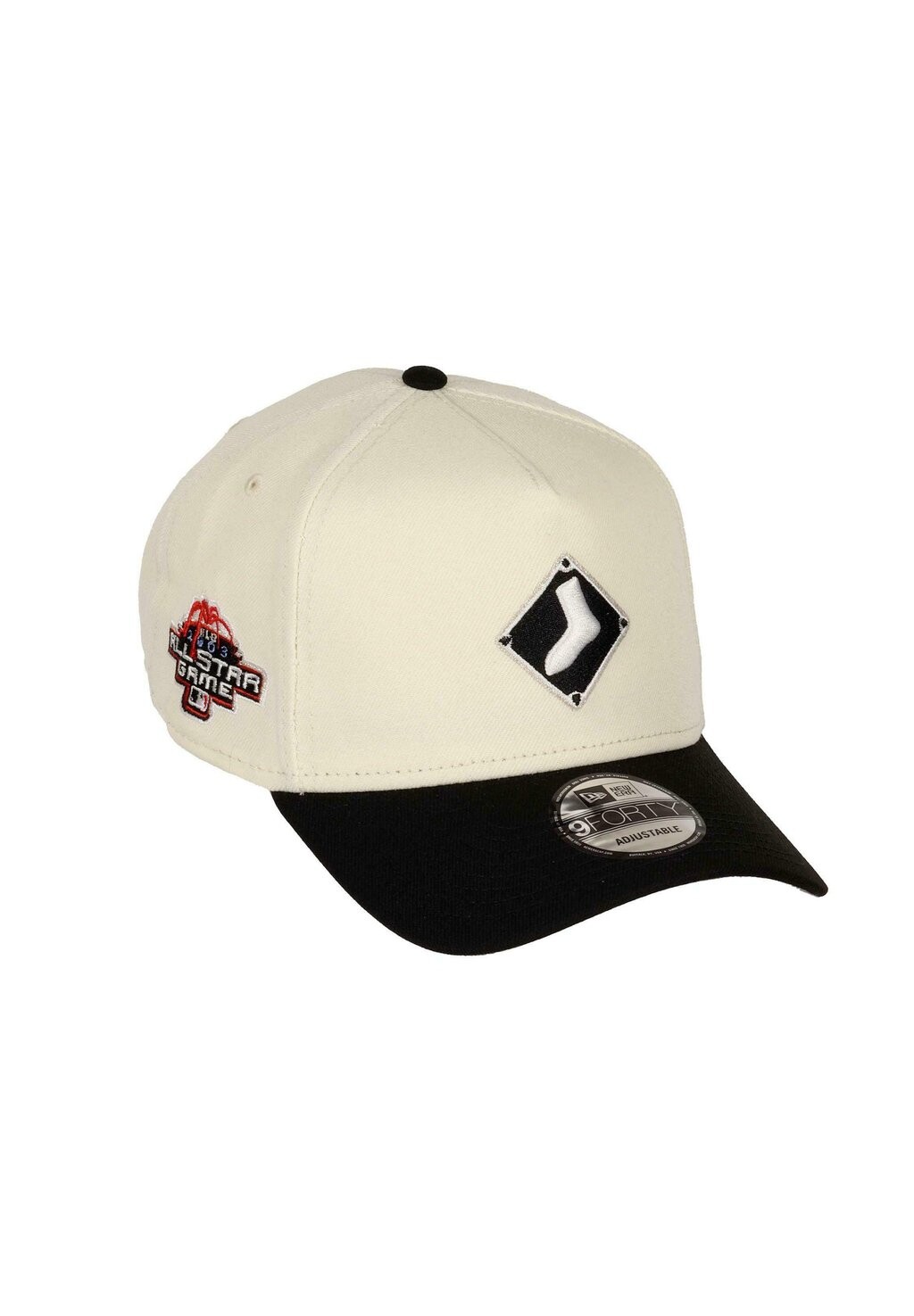 Кепка Chicago White Sox Mlb All-Star Game 2003 Sidepatch Cooperstown Chrome 9Forty A-Frame Snapback New Era, белая
Кепка Chicago White Sox Mlb All-Star Game 2003 Sidepatch Cooperstown Chrome 9Forty A-Frame Snapback New Era, белая