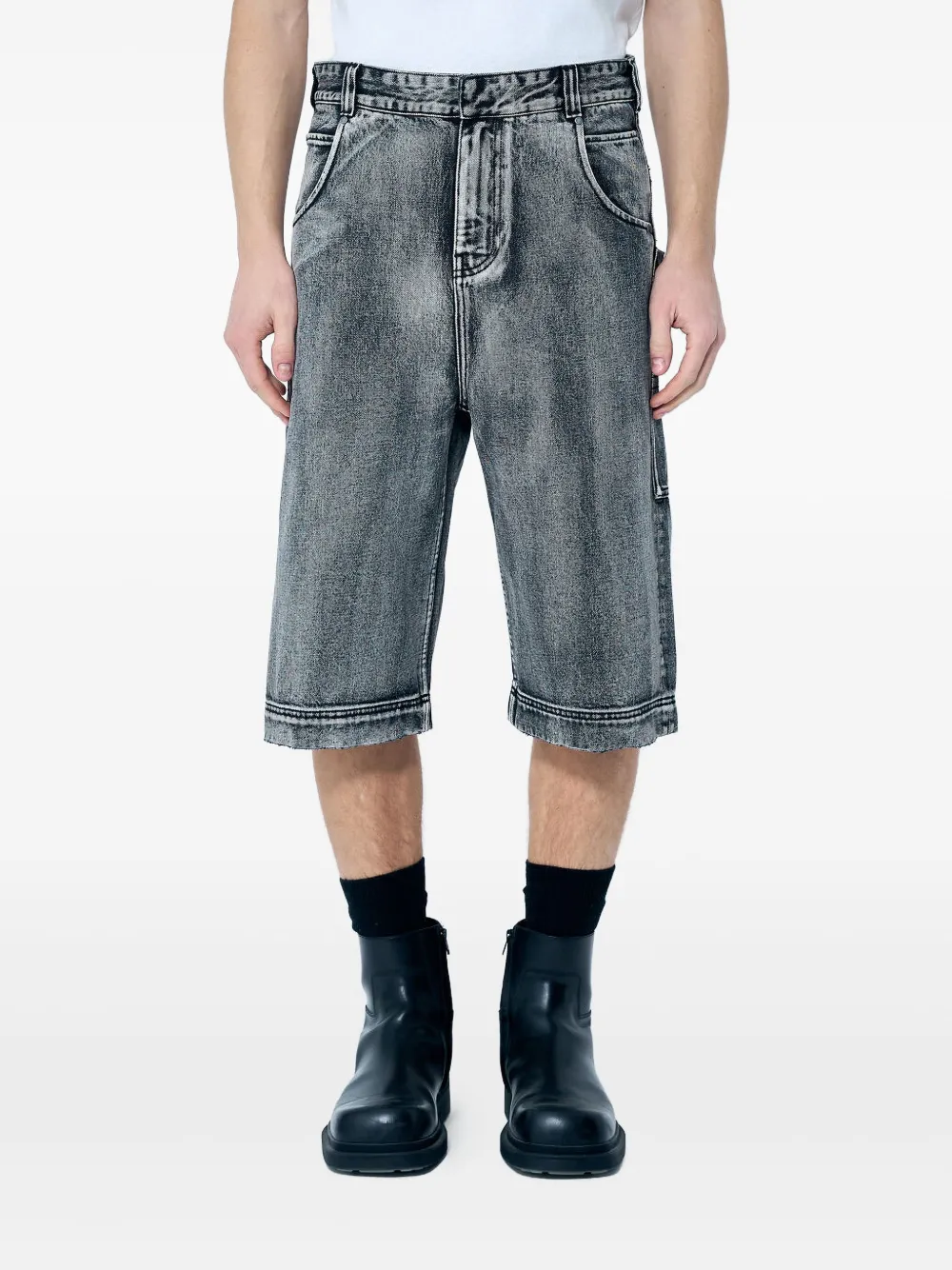 Джинсовые шорты прямого кроя ENTIRE STUDIOS, серый
Джинсовые шорты прямого кроя ENTIRE STUDIOS, серый