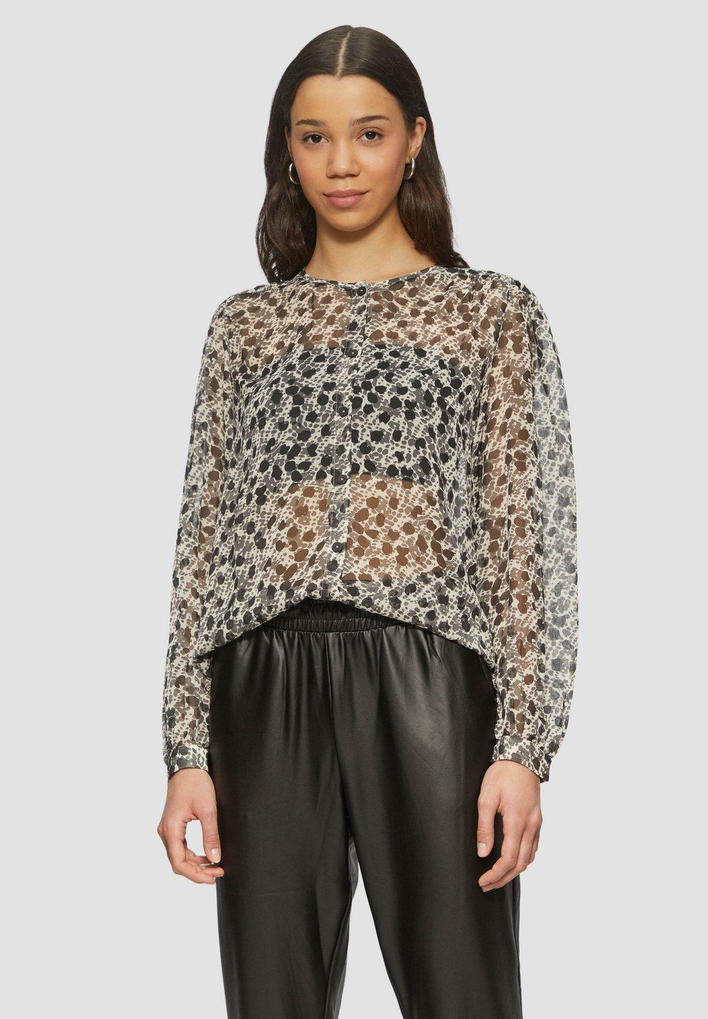 Блуза TRANSPARENTE MIT ALL-OVER QS, песочный
Блуза TRANSPARENTE MIT ALL-OVER QS, песочный