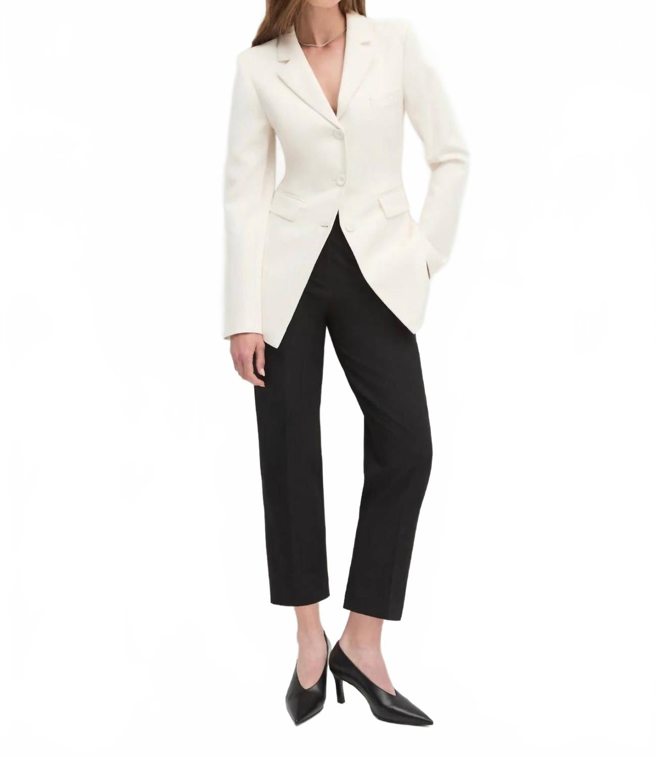 Элизабет Жакет в цвете айвори Favorite Daughter, слоновая кость
Элизабет Жакет в цвете айвори Favorite Daughter, слоновая кость