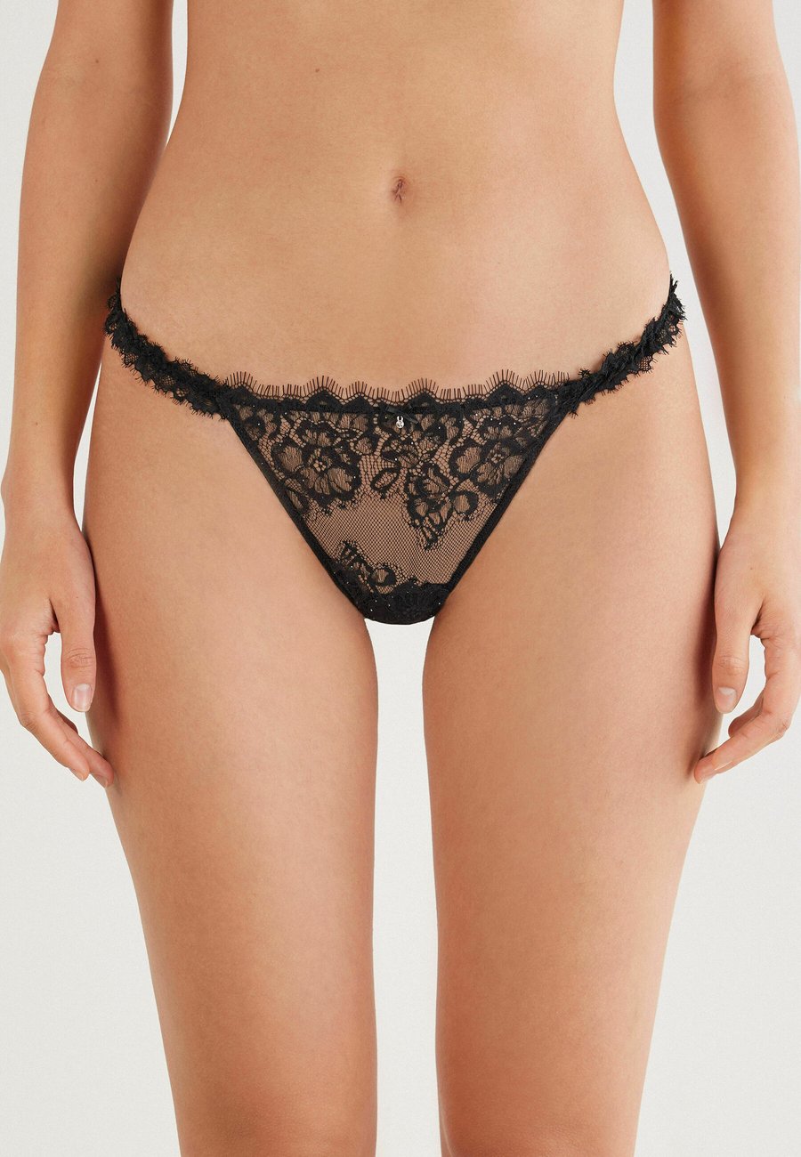 Трусы Intimissimi GLIMMER OF PLEASURE, Black
Трусы Intimissimi GLIMMER OF PLEASURE, Black