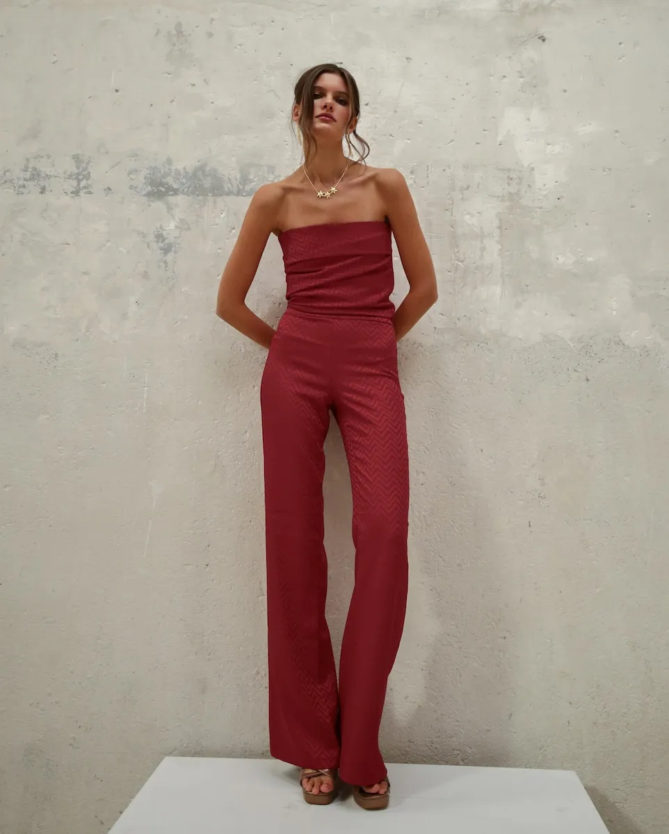 Женские брюки с жаккардовым принтом и застежкой-молнией сбоку Noon, красный
Женские брюки с жаккардовым принтом и застежкой-молнией сбоку Noon, красный