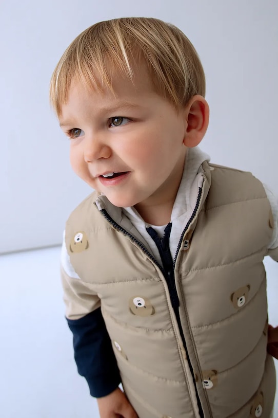 Двусторонний жилет Mayoral, бежевый
Двусторонний жилет Mayoral, бежевый