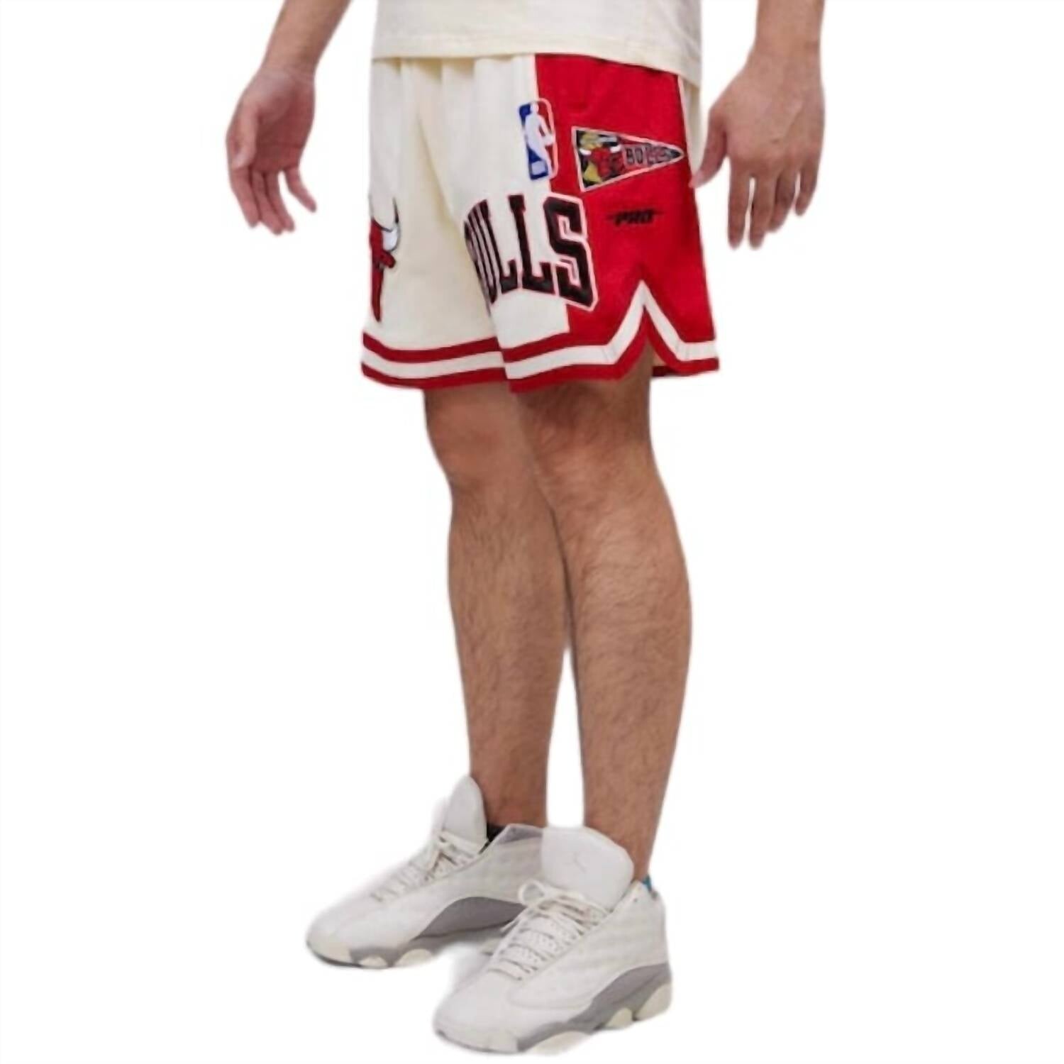 Короткие шорты Retro Classic 2.0 в яичной скорлупе/красный PRO STANDARD
Короткие шорты Retro Classic 2.0 в яичной скорлупе/красный PRO STANDARD