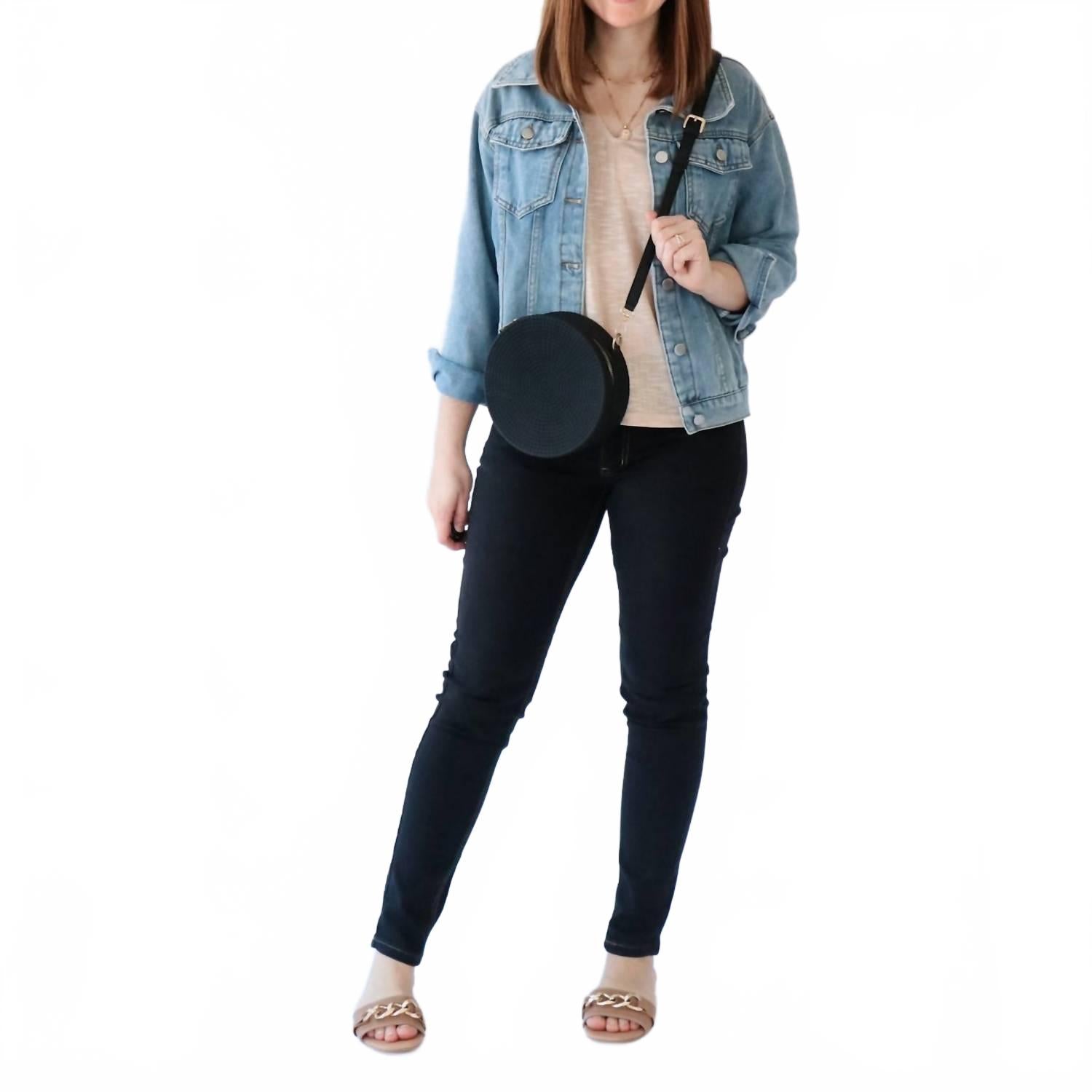 Джинсы-скинни S-Plus Stretch черного цвета Nina Rossi
Джинсы-скинни S-Plus Stretch черного цвета Nina Rossi