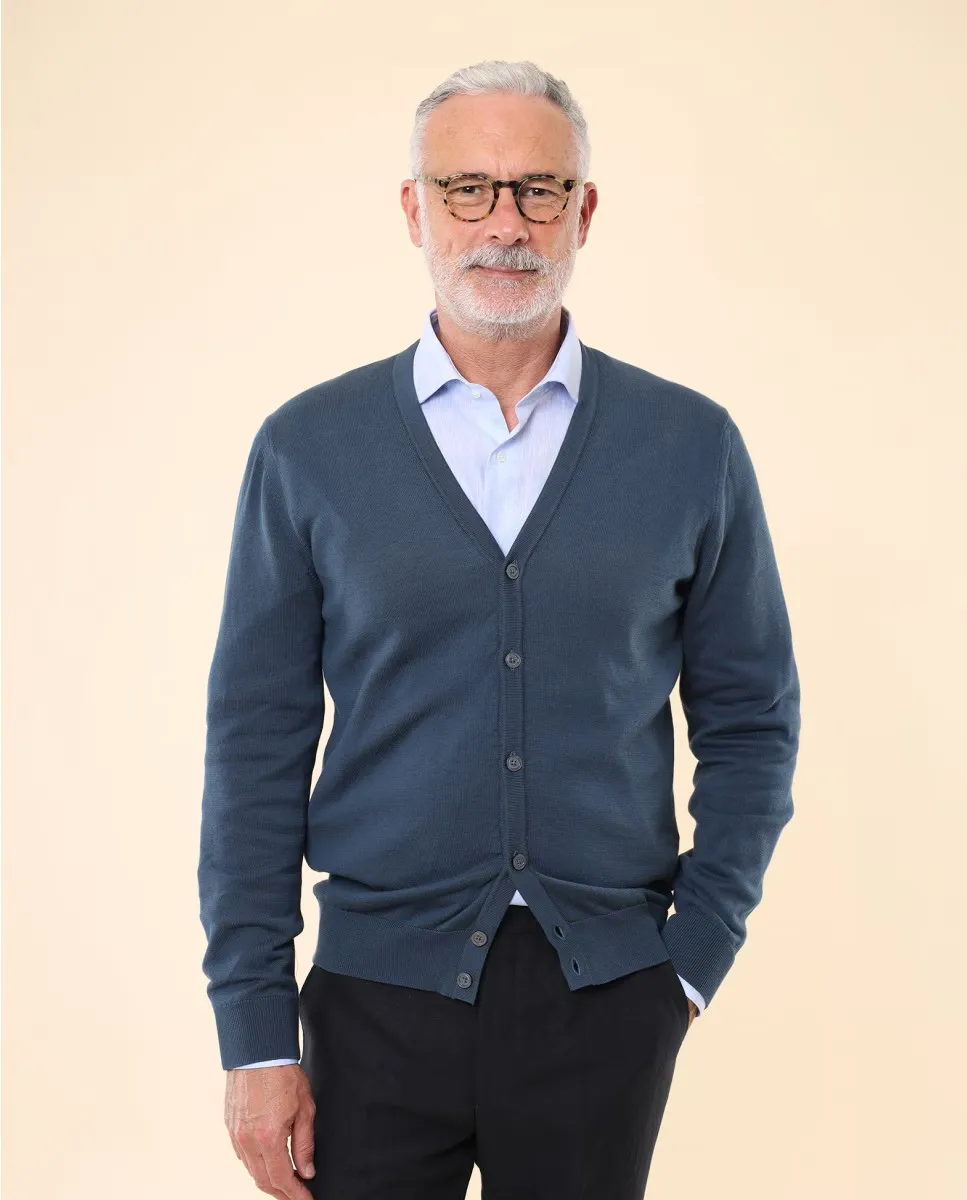 Мужская вязаная куртка 100% хлопок в цвете нефритовый синий Wickett Jones
Мужская вязаная куртка 100% хлопок в цвете нефритовый синий Wickett Jones