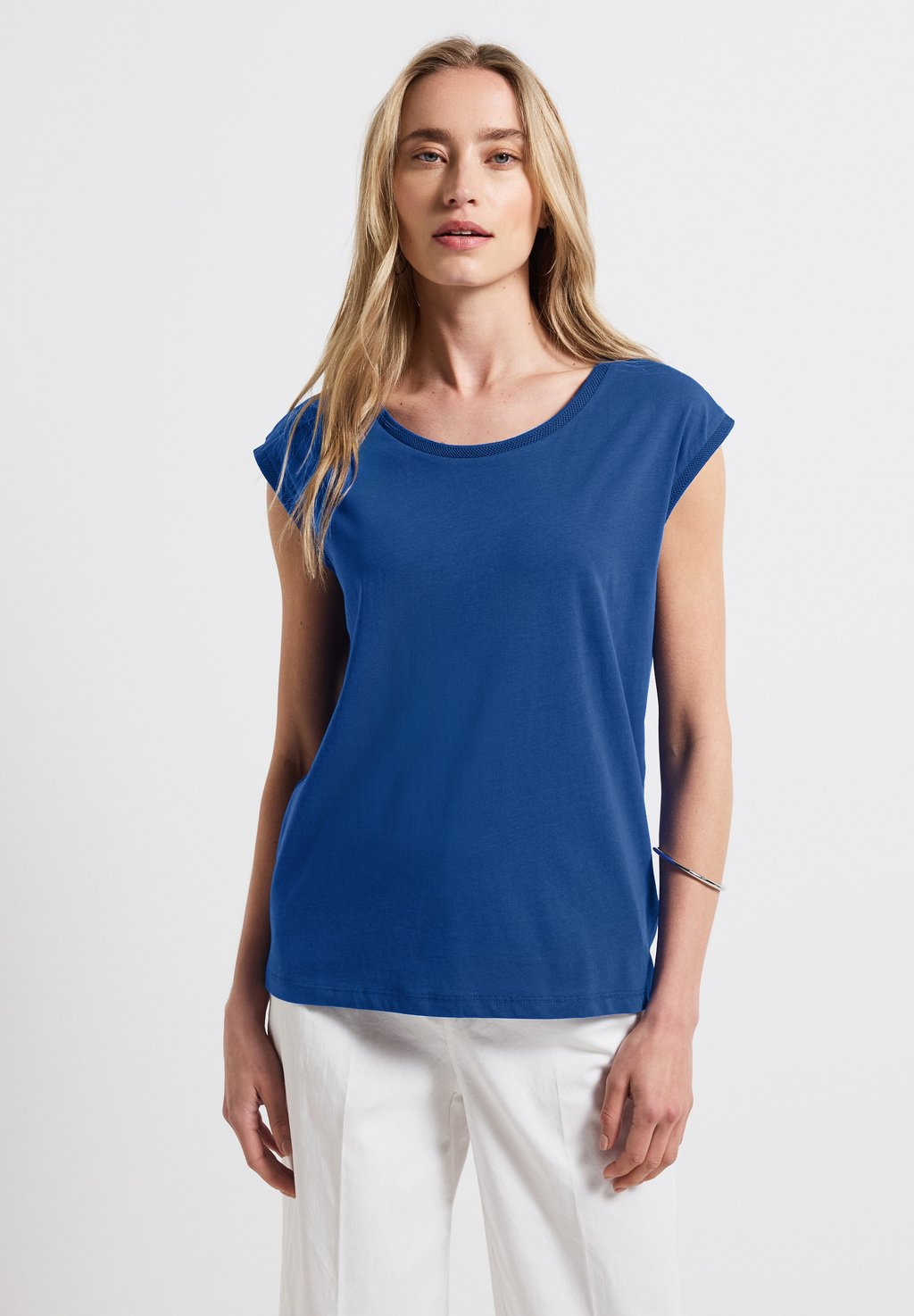 Базовая футболка Street One, синий
Базовая футболка Street One, синий