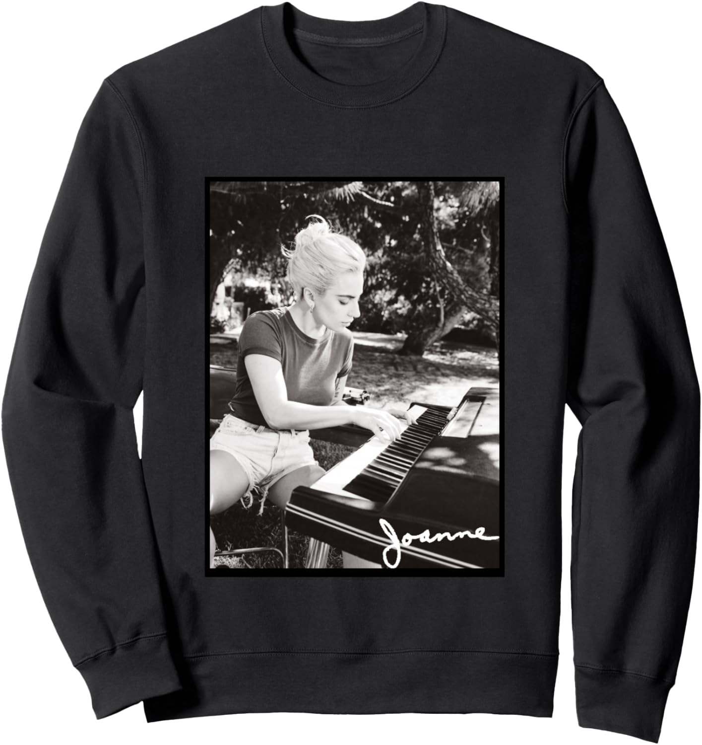 Толстовка Леди Гага Джоанн Пиано Фото Тренер, Черный Lady Gaga
Толстовка Леди Гага Джоанн Пиано Фото Тренер, Черный Lady Gaga