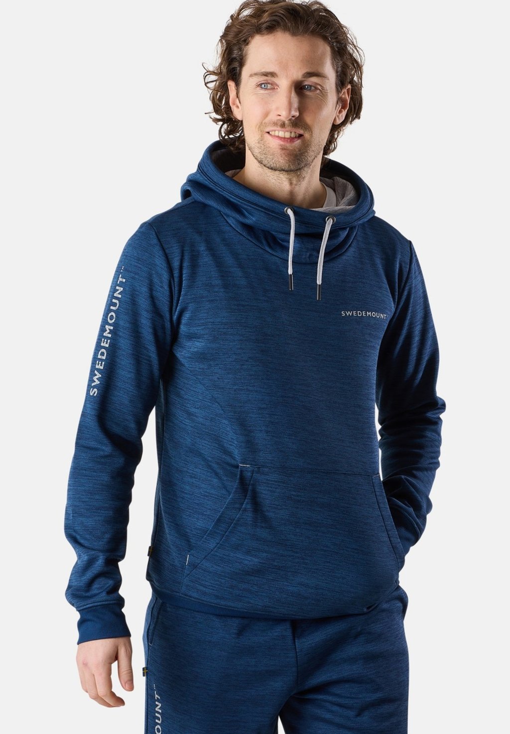 Толстовка с капюшоном TRAINING LOGO Swedemount, цвет Navy Melange Lt Grey Melange
Толстовка с капюшоном TRAINING LOGO Swedemount, цвет Navy Melange Lt Grey Melange