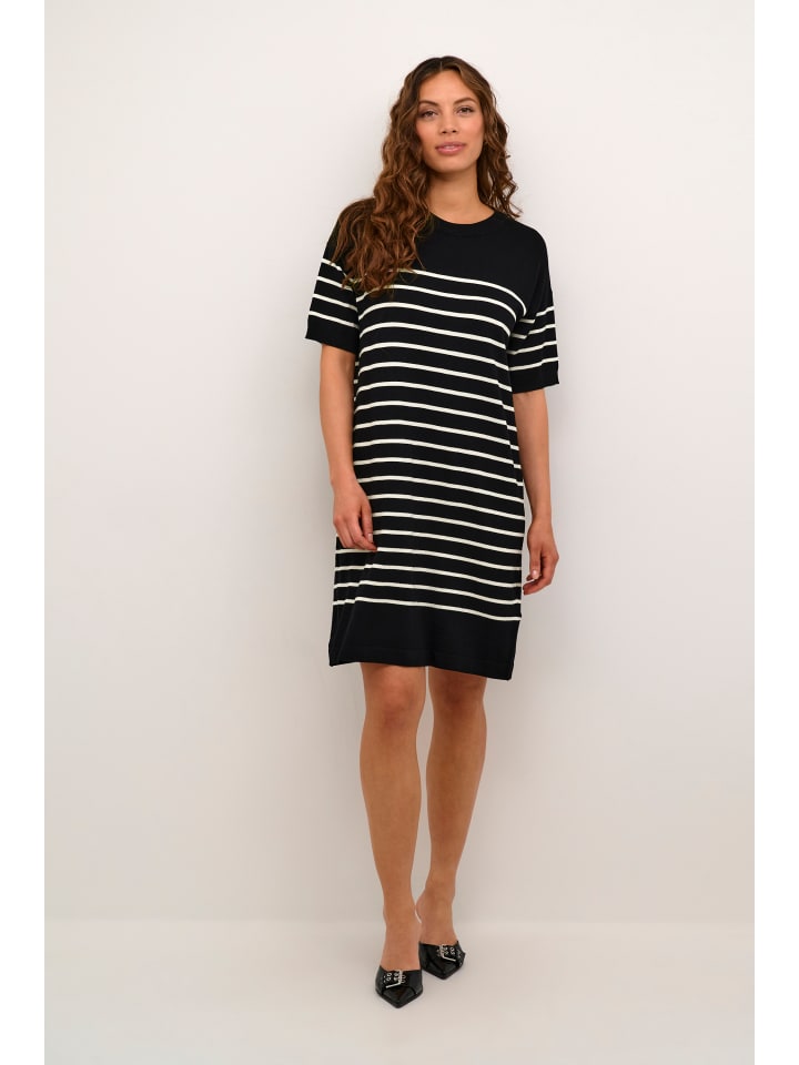 Платье до колена Kaffe
Платье до колена Kaffe