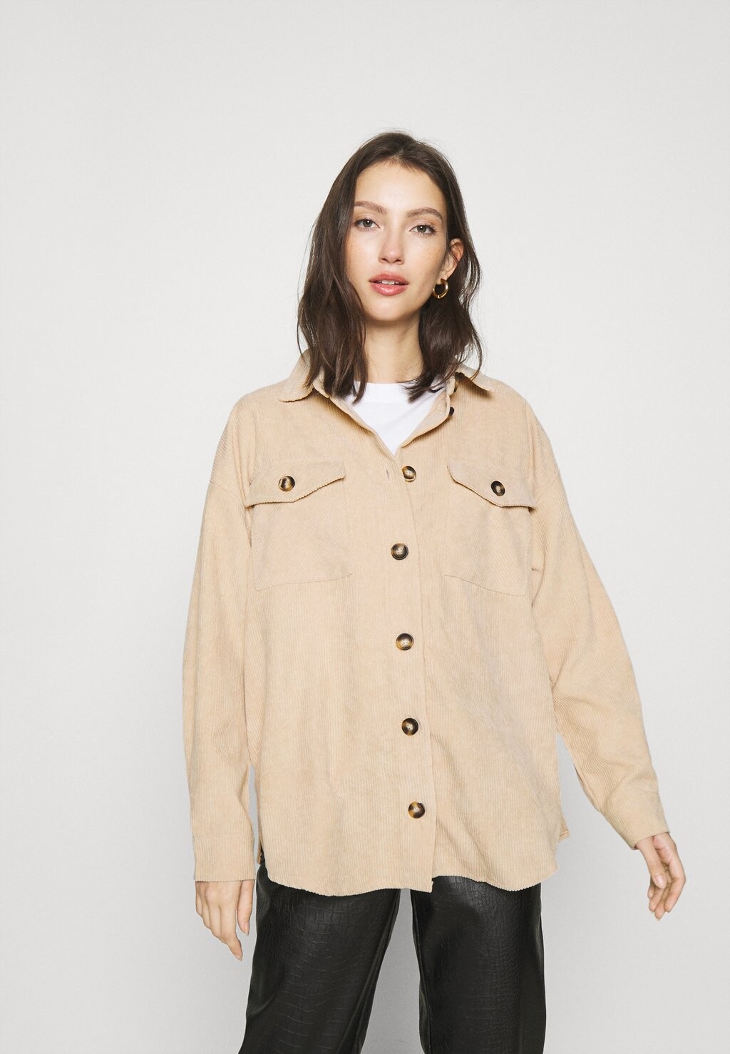 Рубашка Moves
Рубашка Moves