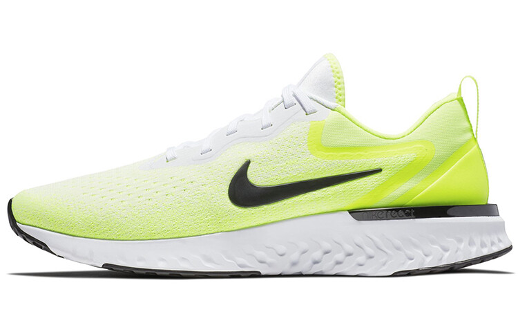 Nike Кроссовки Мужчины
Nike Кроссовки Мужчины