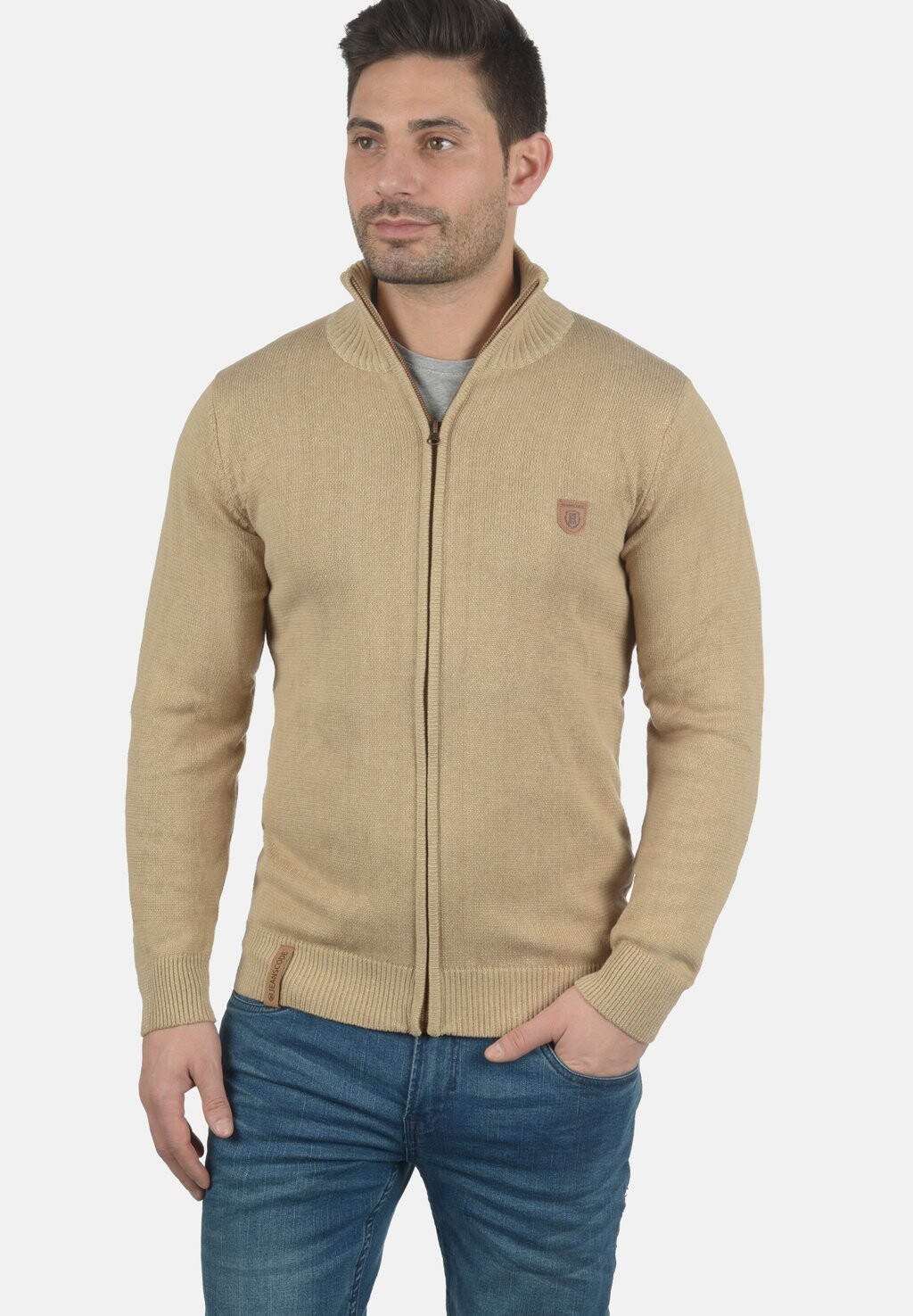 Кардиган Idandy Indicode, цвет light brown
Кардиган Idandy Indicode, цвет light brown