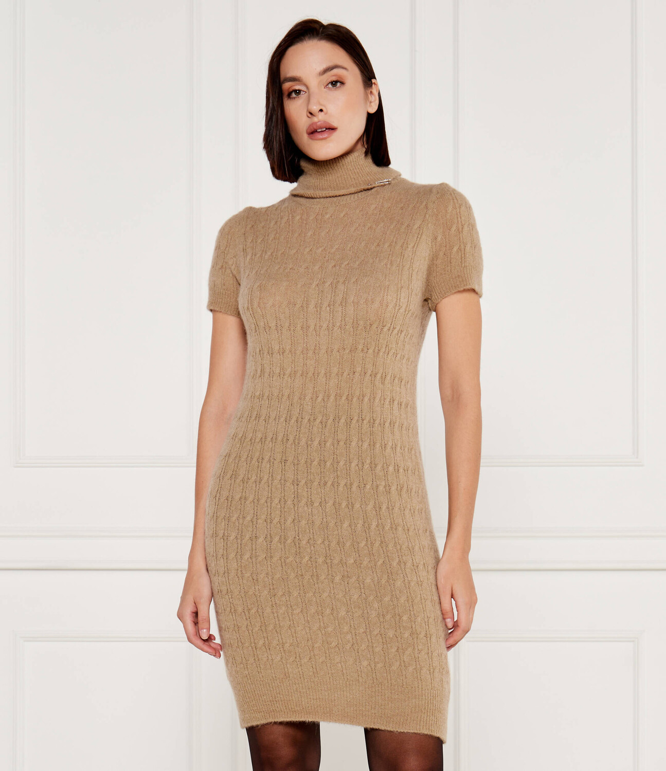 Платье Liu Jo, бежевый
Платье Liu Jo, бежевый