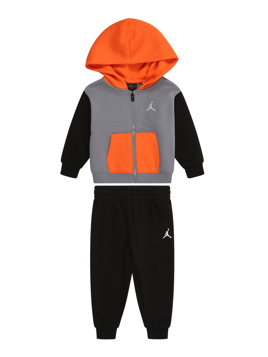 Спортивный костюм Jordan BRKLN FLC, черный
Спортивный костюм Jordan BRKLN FLC, черный