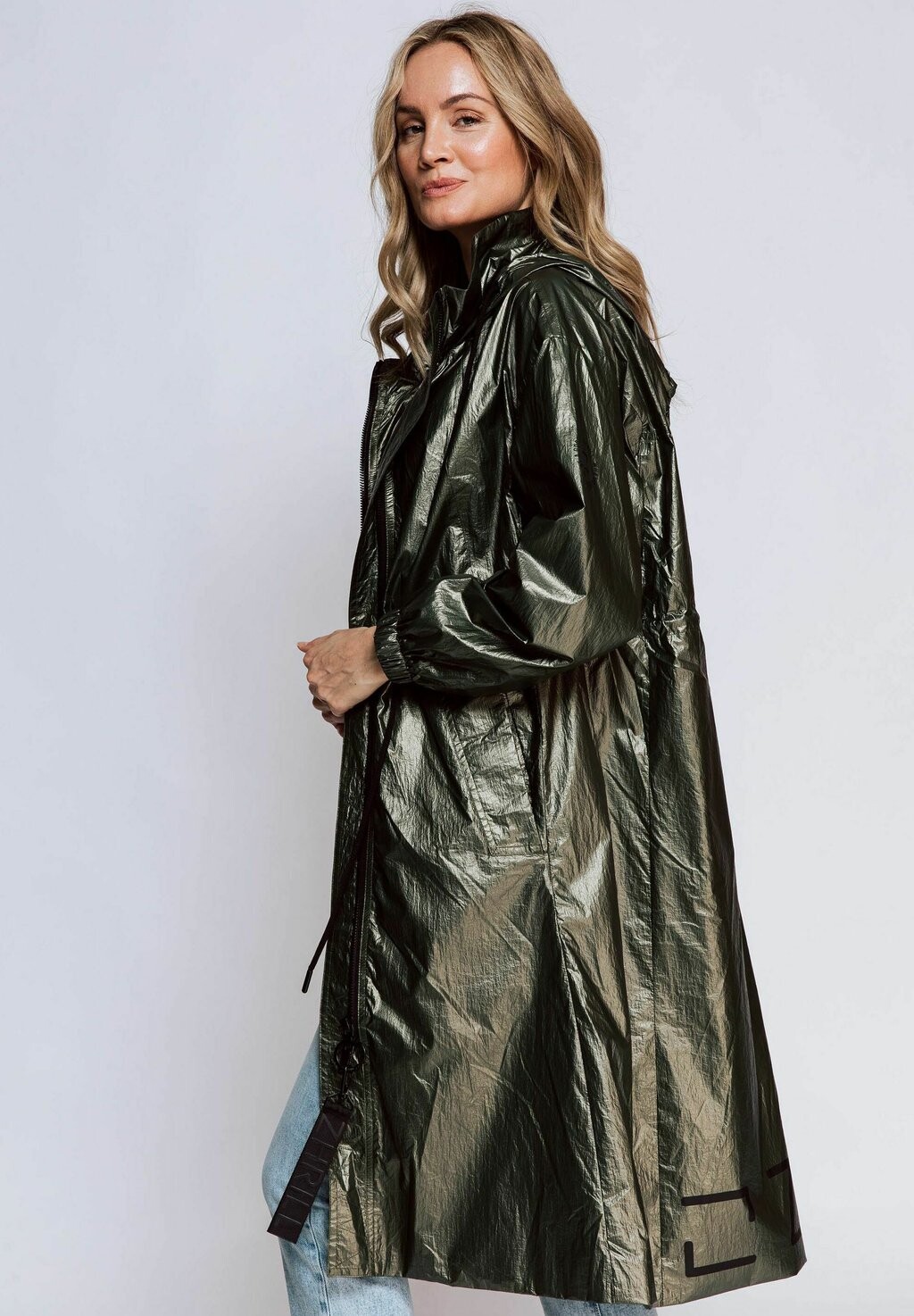 Классическое пальто ÜBERGANGS DAYA Zhrill, зеленый
Классическое пальто ÜBERGANGS DAYA Zhrill, зеленый