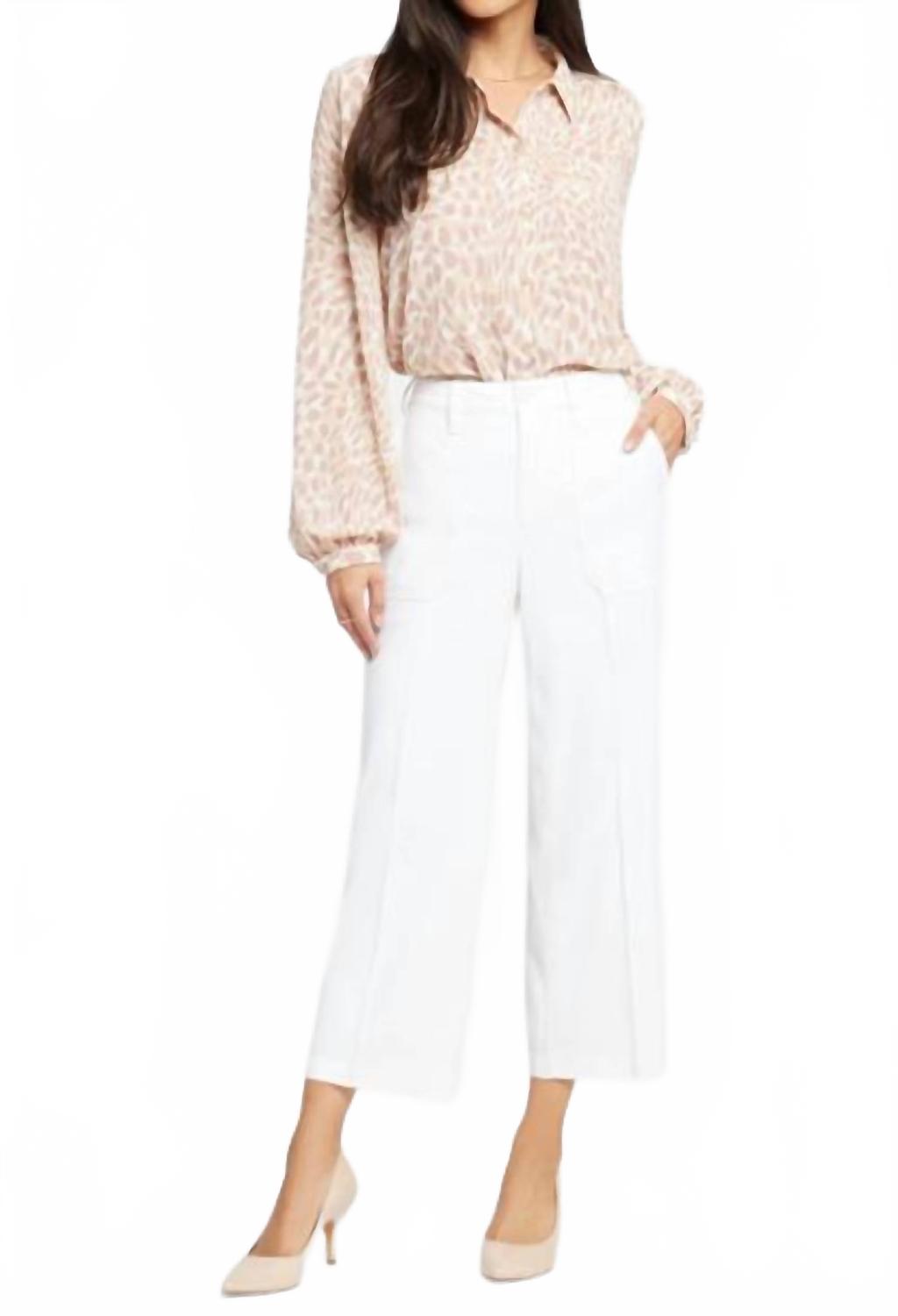 Белые укороченные брюки-карго с широкими штанинами NYDJ
Белые укороченные брюки-карго с широкими штанинами NYDJ