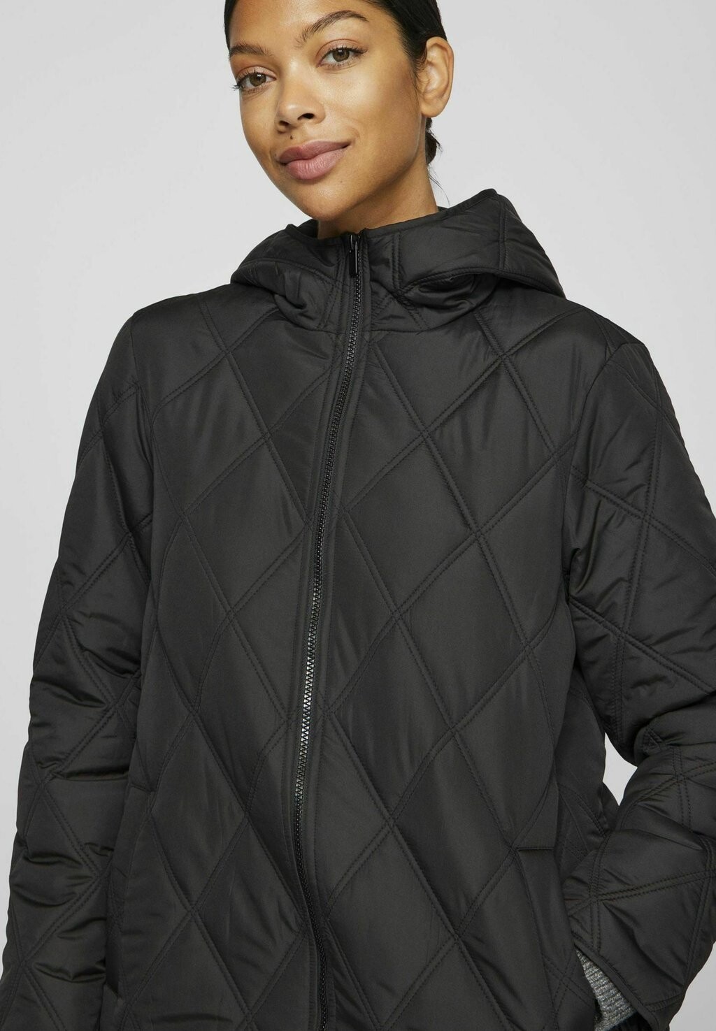 Зимнее пальто VILA, черный
Зимнее пальто VILA, черный