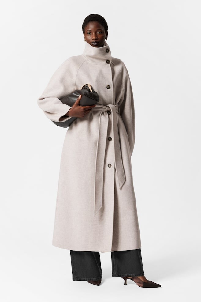 Шерстяное пальто с туннельным воротником & Other Stories, бежевый 
Шерстяное пальто с туннельным воротником & Other Stories, бежевый