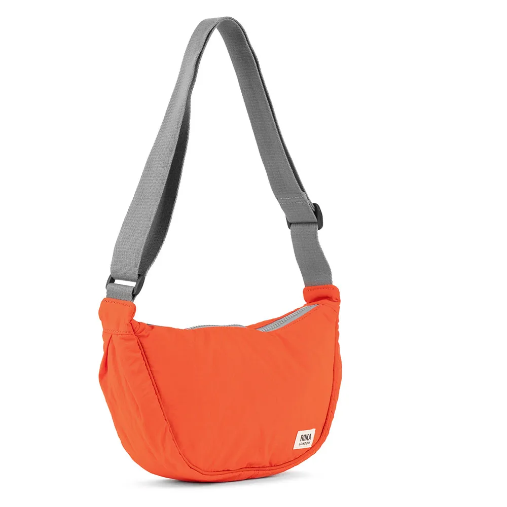 Сумка кросс-боди Roka London Farringdon Taslon, оранжевый
Сумка кросс-боди Roka London Farringdon Taslon, оранжевый