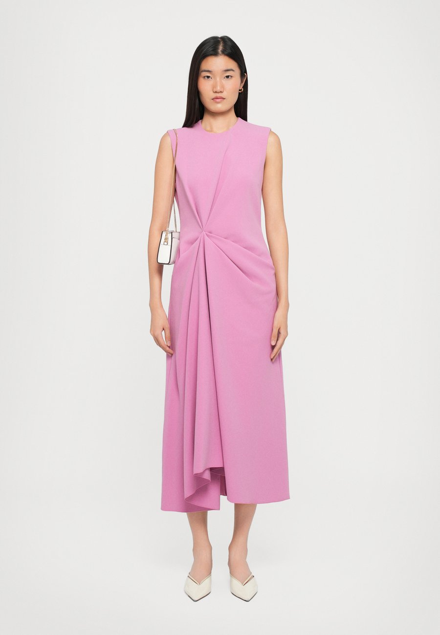 Сумка кросс-боди MICHAEL Michael Kors HAMILTON XS CONV XBODY , Optic White/White
Сумка кросс-боди MICHAEL Michael Kors HAMILTON XS CONV XBODY , Optic White/White