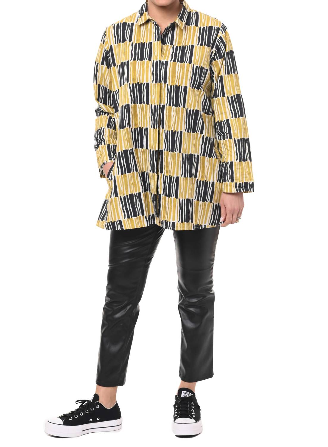 Рубашка Logan с пуговицами в линейке Tulip Clothing, Line Up
Рубашка Logan с пуговицами в линейке Tulip Clothing, Line Up