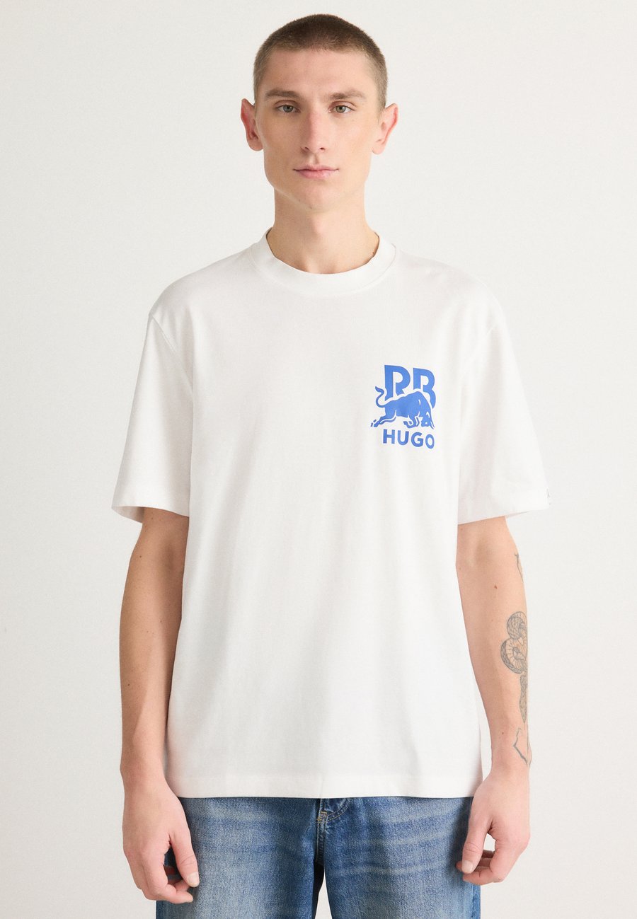 Футболка HUGO DARTOX, White, Белый, Футболка HUGO DARTOX, White
Футболка HUGO DARTOX, White, Белый, Футболка HUGO DARTOX, White