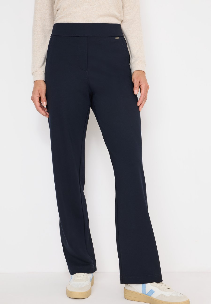 Брюки Cecil Trousers, Blau/Dark Blue
Брюки Cecil Trousers, Blau/Dark Blue