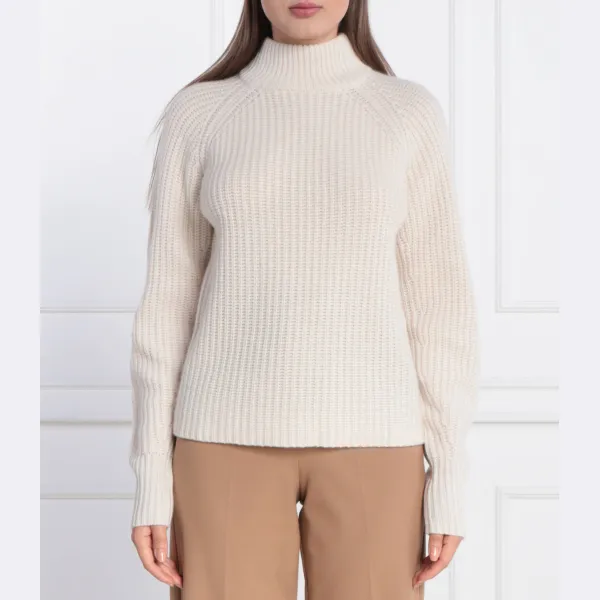 Шерстяная водолазка стандартного кроя с добавлением кашемира Riani, белый
Шерстяная водолазка стандартного кроя с добавлением кашемира Riani, белый