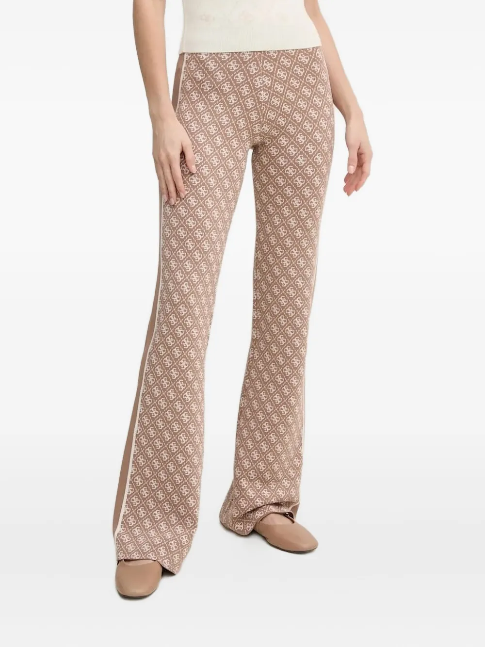 Расклешенные брюки с логотипом GUESS USA, розовый
Расклешенные брюки с логотипом GUESS USA, розовый