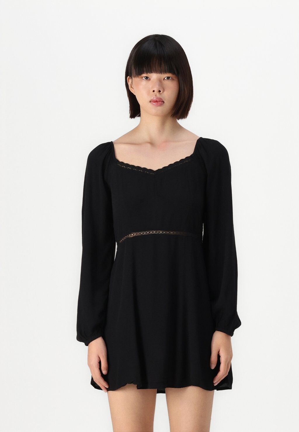 Повседневное платье SIMPLE MINI DRESS American Eagle, черный
Повседневное платье SIMPLE MINI DRESS American Eagle, черный