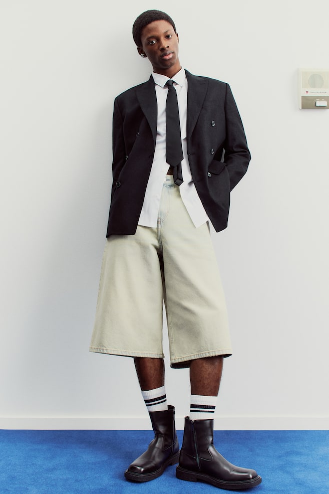 Двубортный пиджак из льняной смеси H&M, черный
Двубортный пиджак из льняной смеси H&M, черный