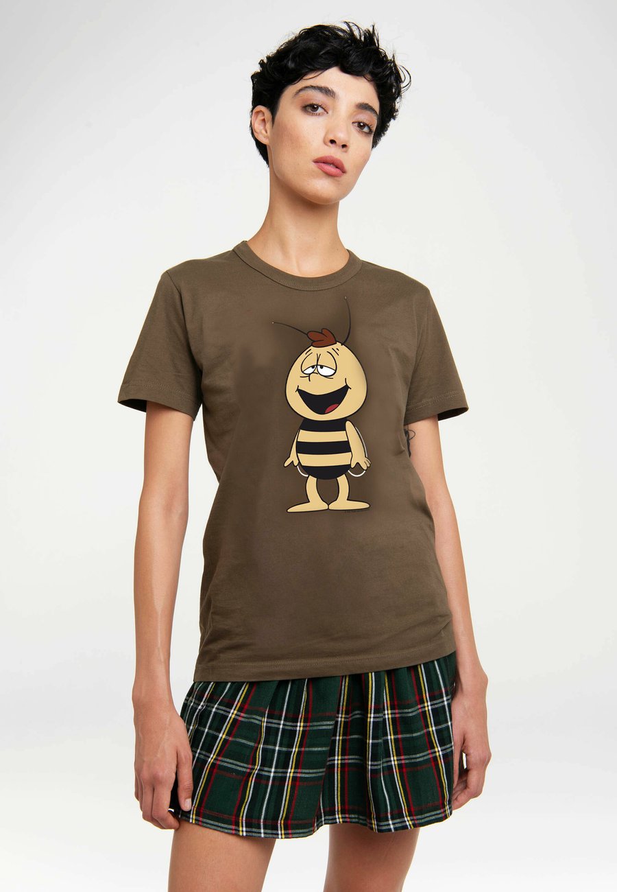 Футболка LOGOSHIRT DIE BIENE MAJA, Oliv-Grün/Olive, Хаки, Футболка LOGOSHIRT DIE BIENE MAJA, Oliv-Grün/Olive
Футболка LOGOSHIRT DIE BIENE MAJA, Oliv-Grün/Olive, Хаки, Футболка LOGOSHIRT DIE BIENE MAJA, Oliv-Grün/Olive