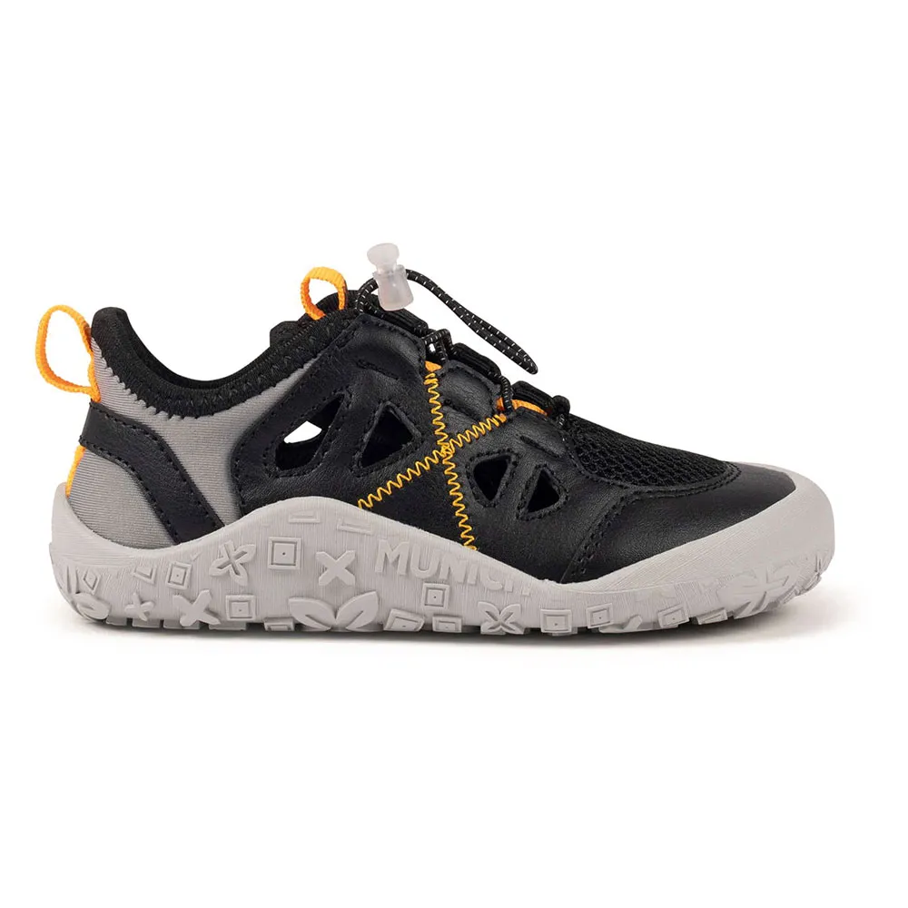 Кроссовки Munich Mini Glos 01, черный
Кроссовки Munich Mini Glos 01, черный