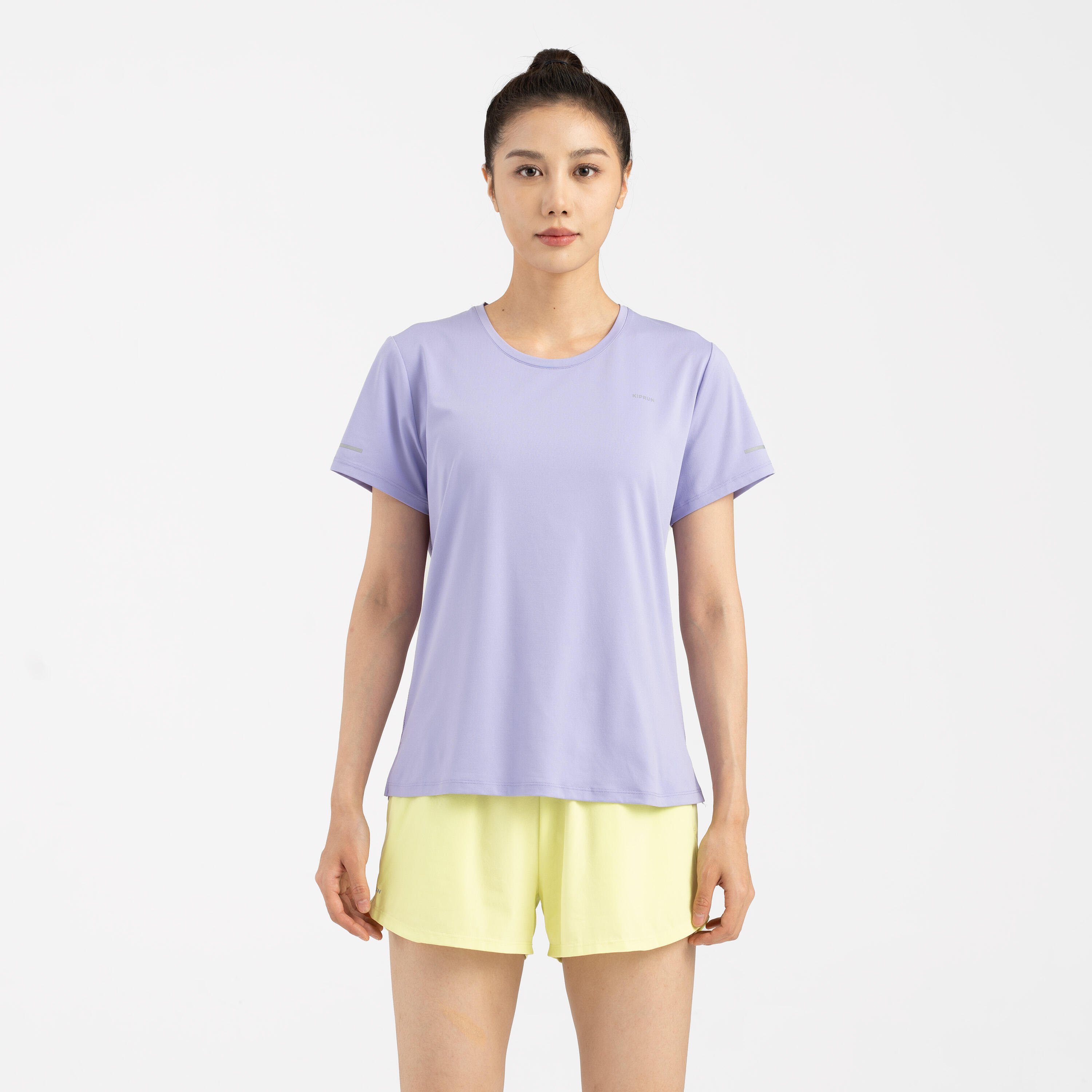 Женская беговая футболка Kiprun 500 Series Dry
Женская беговая футболка Kiprun 500 Series Dry